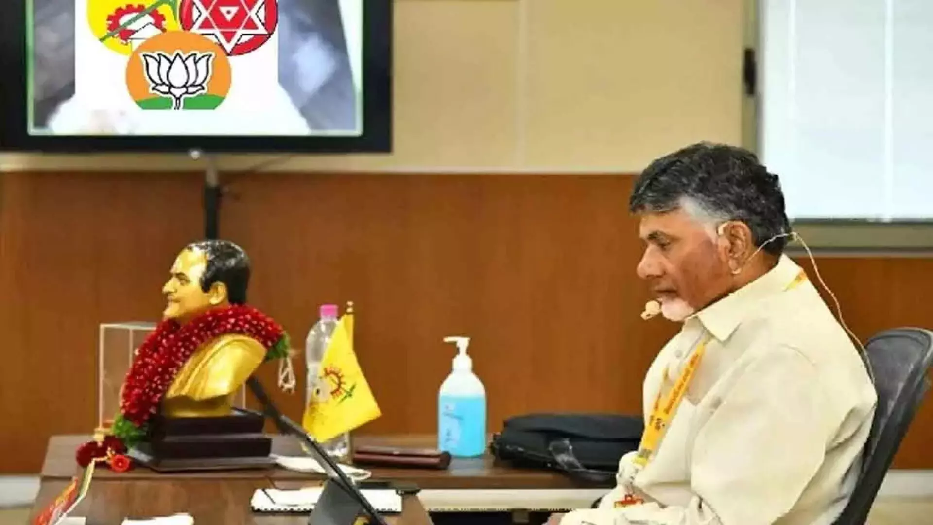 ఎరువుల లభ్యత... సరఫరాల్లో తేడా రాకూడదు ఎరువుల లభ్యత... సరఫరాల్లో తేడా రాకూడదు