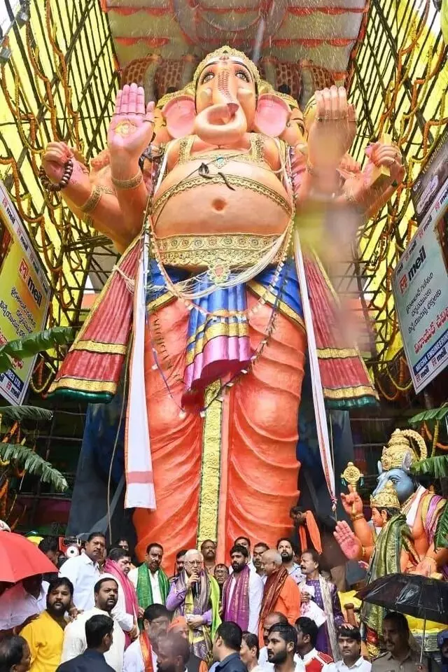2025 Khairatabad Ganesh Idol: 2025 ఖైరతాబాద్ గణేషుడి ప్రత్యేకతలు ఏంటీ 2025 Khairatabad Ganesh Idol: 2025 ఖైరతాబాద్ గణేషుడి ప్రత్యేకతలు ఏంటీ