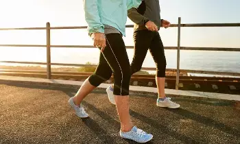 Morning Walk: మార్నింగ్ వాక్‌లో ఈ తప్పులు చేస్తున్నారా..? ఆరోగ్యానికి హాని తప్పదు.