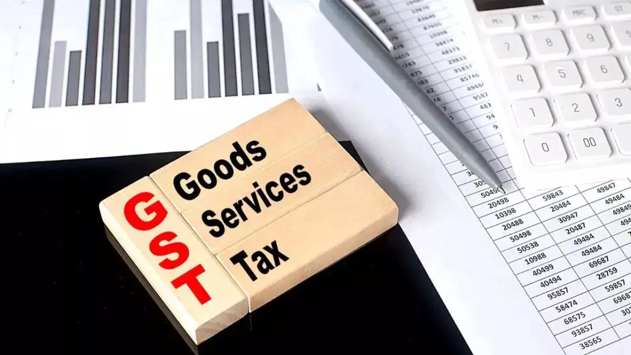 GST Collection : ఆగస్టులో తగ్గినా జీఎస్టీ వసూళ్లు మాత్రం సూపర్ హిట్.. ఎంత వచ్చిందంటే ? GST Collection : ఆగస్టులో తగ్గినా జీఎస్టీ వసూళ్లు మాత్రం సూపర్ హిట్.. ఎంత వచ్చిందంటే ?