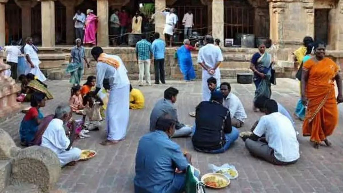 One Sit Inside a Temple: గుడిలో ఎందుకు కూర్చోవాలి? One Sit Inside a Temple: గుడిలో ఎందుకు కూర్చోవాలి?