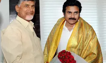 CM Chandrababu: పవన్, అణువణువునా సామాజిక స్పృహ కలిగిన నాయకుడు : CM చంద్రబాబు CM Chandrababu: పవన్, అణువణువునా సామాజిక స్పృహ కలిగిన నాయకుడు : CM చంద్రబాబు