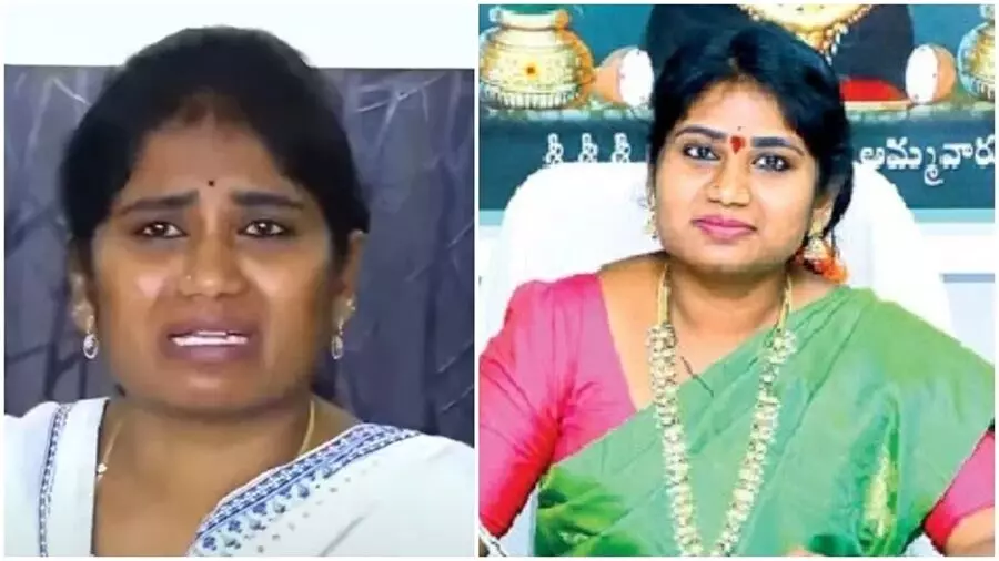 Assistant Commissioner of Endowments: దేవాదాయ సహాయ కమిషనర్ శాంతి.. నిర్బంధ విరమణకు సన్నాహం Assistant Commissioner of Endowments: దేవాదాయ సహాయ కమిషనర్ శాంతి.. నిర్బంధ విరమణకు సన్నాహం