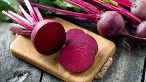 Beetroot: బీట్ రూట్ తింటే బీపీ కంట్రోల్ Beetroot: బీట్ రూట్ తింటే బీపీ కంట్రోల్