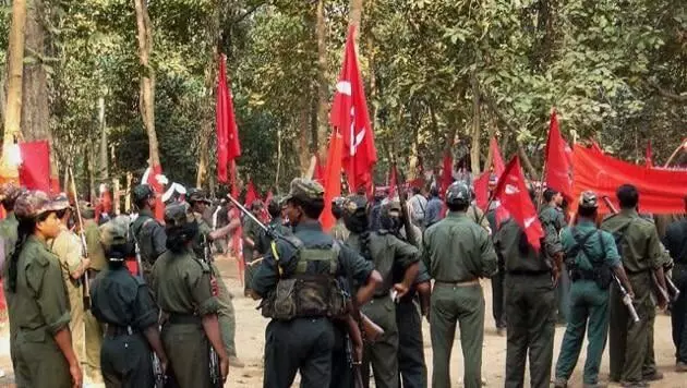 Encounter in Chhattisgarh: ఛత్తీస్గఢ్లో మరోసారి ఎన్కౌంటర్ ధాటికి మావోయిస్టులు బలి – 10 మంది మృతి Encounter in Chhattisgarh: ఛత్తీస్గఢ్లో మరోసారి ఎన్కౌంటర్ ధాటికి మావోయిస్టులు బలి – 10 మంది మృతి