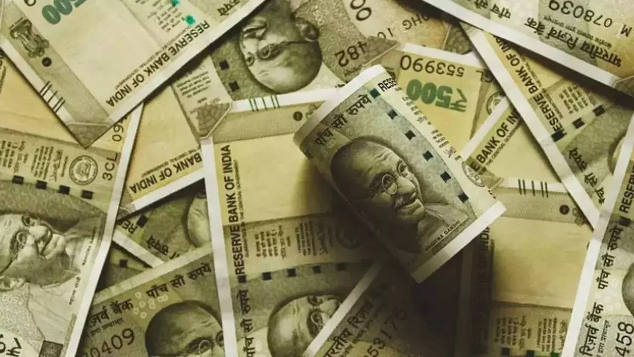 Passive Income : ఇంట్లో కూర్చునే నెలకు రూ.లక్ష సంపాదించాలా ? Passive Income : ఇంట్లో కూర్చునే నెలకు రూ.లక్ష సంపాదించాలా ?