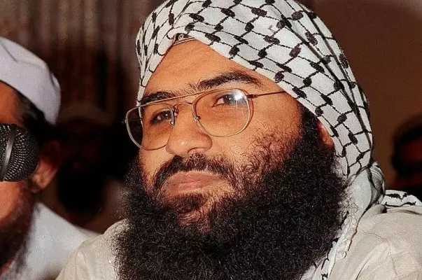 Masood Azhars Family: ఆపరేషన్ సిందూర్ వల్ల మసూద్ అజార్ కుటుంబం లో విచ్ఛిన్నం: జైషే కమాండర్ Masood Azhars Family: ఆపరేషన్ సిందూర్ వల్ల మసూద్ అజార్ కుటుంబం లో విచ్ఛిన్నం: జైషే కమాండర్