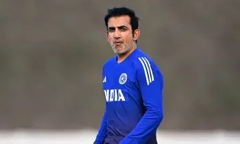 Coach Gambhir: పాక్పై విజయం.. పహల్గాం బాధితులకు అంకితం - కోచ్ గంభీర్ Coach Gambhir: పాక్పై విజయం.. పహల్గాం బాధితులకు అంకితం - కోచ్ గంభీర్