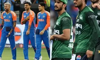 Handshake Controversy: షేక్ హ్యాండ్ వివాదంలో పాకిస్తాన్ కు మరో ఎదురుదెబ్బ Handshake Controversy: షేక్ హ్యాండ్ వివాదంలో పాకిస్తాన్ కు మరో ఎదురుదెబ్బ