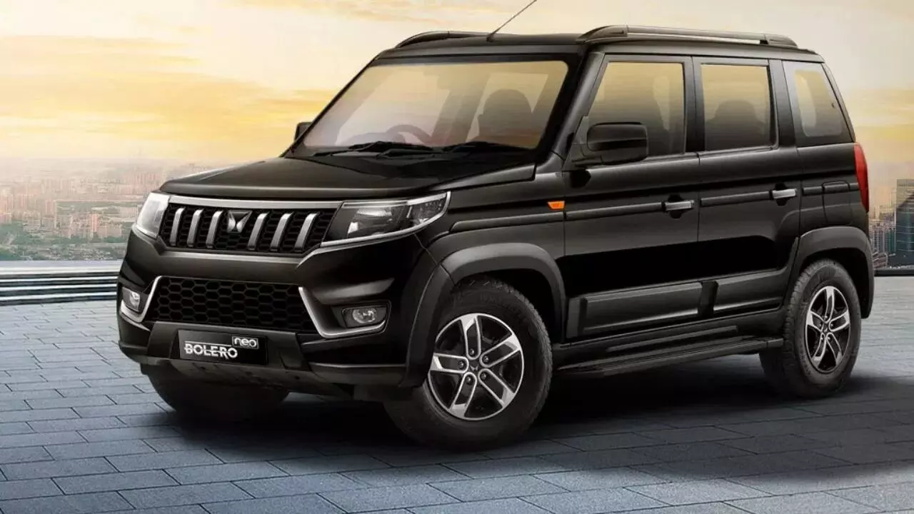 Mahindra : వెన్యూ, నెక్సాన్కు గట్టి పోటీ.. కొత్త డిజైన్తో రాబోతున్న 2025 బొలేరో నియో Mahindra : వెన్యూ, నెక్సాన్కు గట్టి పోటీ.. కొత్త డిజైన్తో రాబోతున్న 2025 బొలేరో నియో