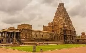 Brihadeeswarar Temple: బృహదీశ్వర ఆలయం గురించి ఈ విషయాలు తెలుసా? Brihadeeswarar Temple: బృహదీశ్వర ఆలయం గురించి ఈ విషయాలు తెలుసా?