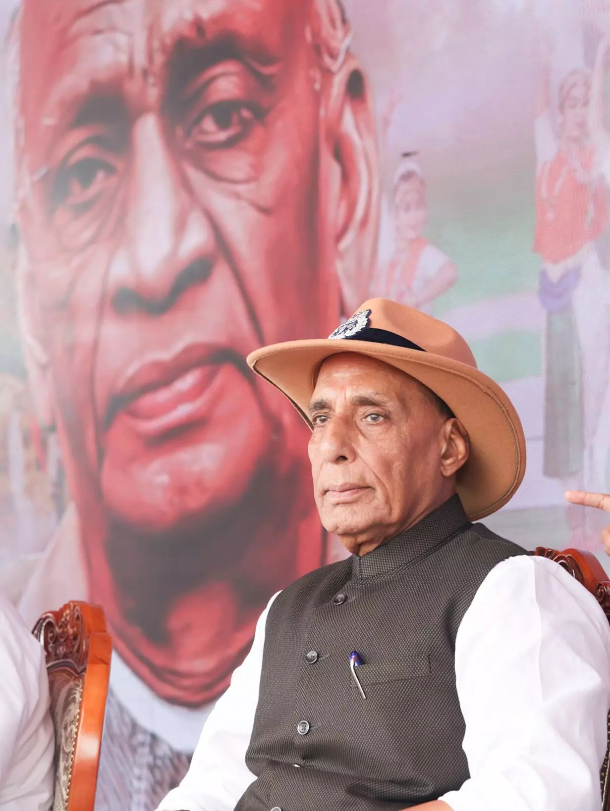 Rajnath Singh: పటేల్ కలలుగన్న దేశాన్ని నిర్మించేందుకు మోదీ కృషి: రాజ్నాథ్ సింగ్ Rajnath Singh: పటేల్ కలలుగన్న దేశాన్ని నిర్మించేందుకు మోదీ కృషి: రాజ్నాథ్ సింగ్