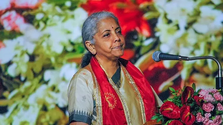 Nirmala Sitharaman: మధ్యతరగతి కోసం ఉపశమనం తేవాలని లక్ష్యంగా జీఎస్టీ సంస్కరణలు: నిర్మలా సీతారామన్ Nirmala Sitharaman: మధ్యతరగతి కోసం ఉపశమనం తేవాలని లక్ష్యంగా జీఎస్టీ సంస్కరణలు: నిర్మలా సీతారామన్