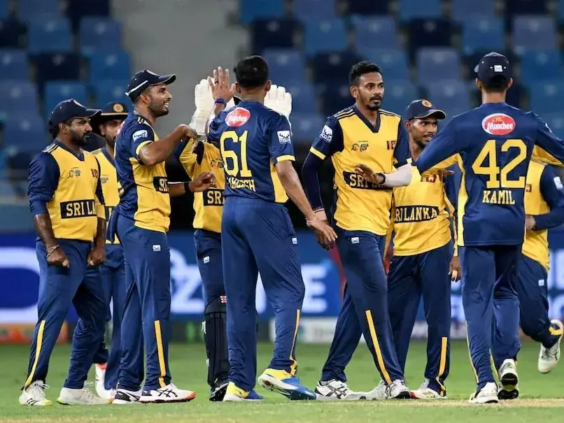 Asia Cup: ఆసియా కప్: సూపర్-4కు దూసుకెళ్లిన శ్రీలంక, బంగ్లాదేశ్ Asia Cup: ఆసియా కప్: సూపర్-4కు దూసుకెళ్లిన శ్రీలంక, బంగ్లాదేశ్