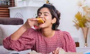 Fertility Issues: ఫాస్ట్‌ఫుడ్‌తో సంతానోత్పత్తి సమస్యలు.. తస్మాత్ జాగ్రత్త!