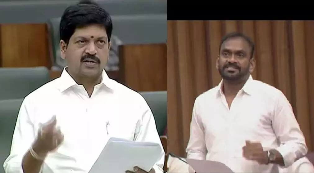AP Legislative Council: ఏపీ శాసన మండలిలో గందరగోళం.. సీఎంపై వైకాపా ఎమ్మెల్సీ వ్యాఖ్యలు, మంత్రుల ఆగ్రహం AP Legislative Council: ఏపీ శాసన మండలిలో గందరగోళం.. సీఎంపై వైకాపా ఎమ్మెల్సీ వ్యాఖ్యలు, మంత్రుల ఆగ్రహం