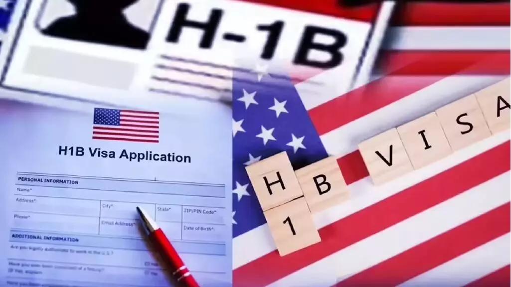 H-1B Visa Fee: హెచ్-1బీ వీసా ఫీజు పెంపుపై యూఎస్ ఛాంబర్ ఆఫ్ కామర్స్ న్యాయపోరాటానికి సిద్ధం? H-1B Visa Fee: హెచ్-1బీ వీసా ఫీజు పెంపుపై యూఎస్ ఛాంబర్ ఆఫ్ కామర్స్ న్యాయపోరాటానికి సిద్ధం?