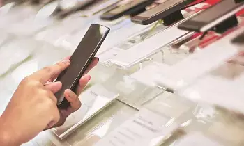 Smart Phone Exports : చైనాకు షాక్.. అమెరికన్ల చేతిలో ఇప్పుడు అన్నీ మేడ్ ఇన్ ఇండియా ఫోన్లే! Smart Phone Exports : చైనాకు షాక్.. అమెరికన్ల చేతిలో ఇప్పుడు అన్నీ మేడ్ ఇన్ ఇండియా ఫోన్లే!