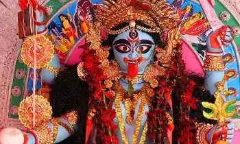 Kali Puja: ఇంట్లో కాళీ పూజ చేయవచ్చా.. ? శాస్త్రాలు ఏమి చెబుతున్నాయి..
