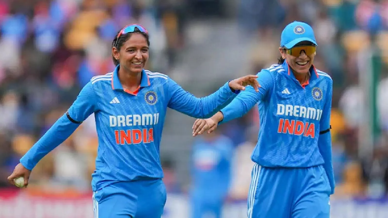 Womens World Cup: వుమెన్స్ వరల్డ్ కప్ ..టీమిండియా బోణీ Womens World Cup: వుమెన్స్ వరల్డ్ కప్ ..టీమిండియా బోణీ
