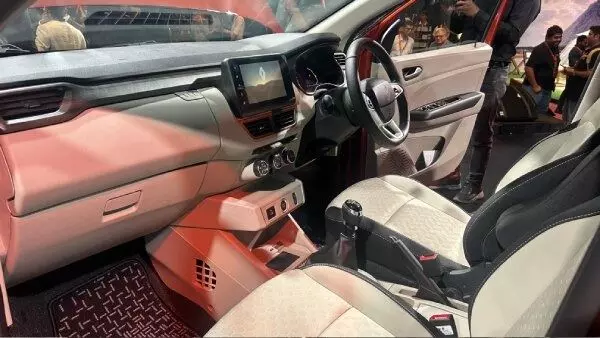 Up Coming SUV : మహీంద్రా XUV700, టాటా సఫారీకి పోటీ.. మార్కెట్లోకి వస్తున్న 7 సీటర్ ఎస్యూవీలు ఇవే Up Coming SUV : మహీంద్రా XUV700, టాటా సఫారీకి పోటీ.. మార్కెట్లోకి వస్తున్న 7 సీటర్ ఎస్యూవీలు ఇవే