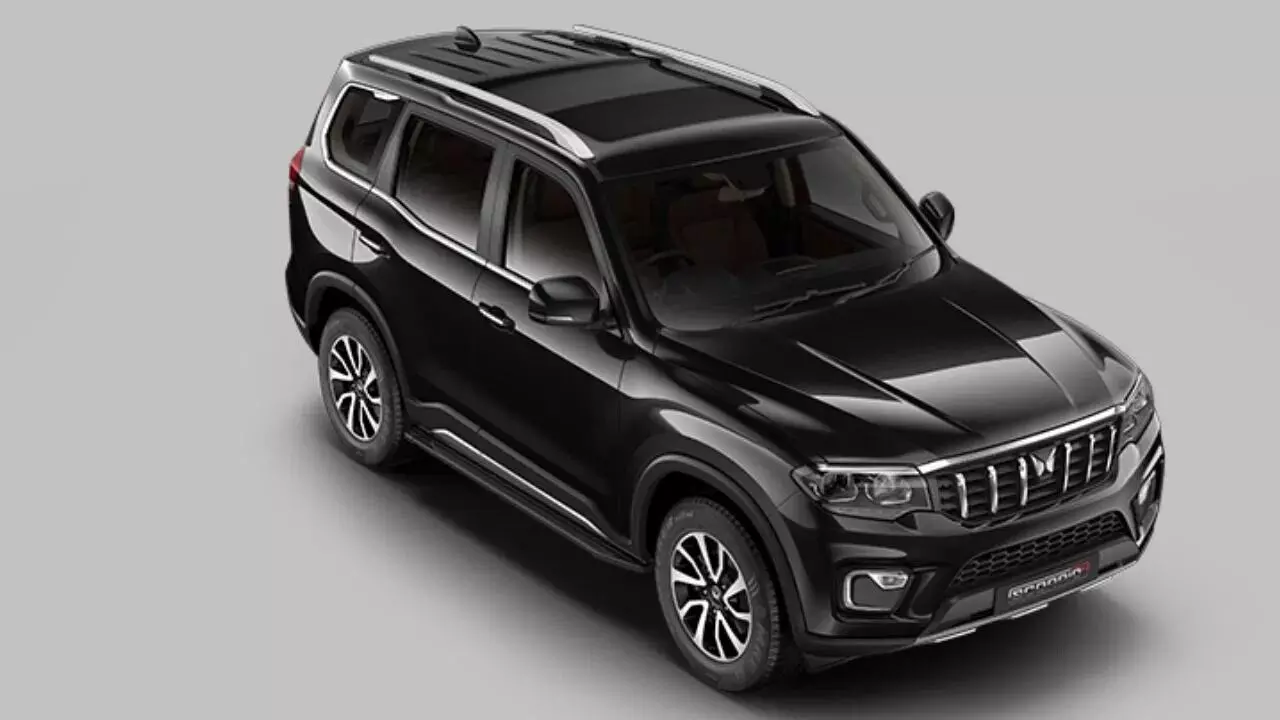 Mahindra : జీఎస్టీ ఎఫెక్ట్.. .9 రోజుల్లో ఎస్యూవీ సేల్స్లో దుమ్ములేపిన మహీంద్రా Mahindra : జీఎస్టీ ఎఫెక్ట్.. .9 రోజుల్లో ఎస్యూవీ సేల్స్లో దుమ్ములేపిన మహీంద్రా
