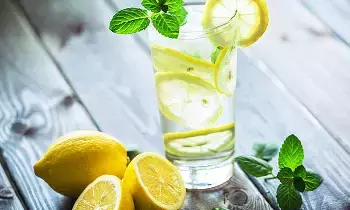 Kidney Stones: నిమ్మ రసం కిడ్నీల్లో రాళ్లు నివారిస్తుందా.? Kidney Stones: నిమ్మ రసం కిడ్నీల్లో రాళ్లు నివారిస్తుందా.?