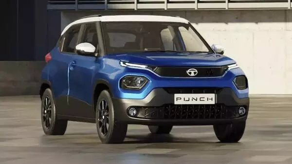 Tata Motors : టాటా మోటార్స్కు డబుల్ ధమాకా.. మార్కెట్లో నంబర్ 2లో నిలిపిన కార్ జోడీ Tata Motors : టాటా మోటార్స్కు డబుల్ ధమాకా.. మార్కెట్లో నంబర్ 2లో నిలిపిన కార్ జోడీ