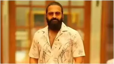 Rishab Shettys Request to Fans: ఆ వేషధారణలో థియేటర్లకు రావద్దు.. ఫ్యాన్స్కు రిషబ్ శెట్టి రిక్వెస్ట్ Rishab Shettys Request to Fans: ఆ వేషధారణలో థియేటర్లకు రావద్దు.. ఫ్యాన్స్కు రిషబ్ శెట్టి రిక్వెస్ట్