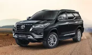 Toyota : గెట్ రెడీ.. ఇన్నోవా, ఫార్చ్యూనర్ తర్వాత టయోటా నుంచి అదిరిపోయే కార్లు Toyota : గెట్ రెడీ.. ఇన్నోవా, ఫార్చ్యూనర్ తర్వాత టయోటా నుంచి అదిరిపోయే కార్లు