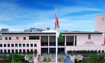 AP High Court: ఏపీ హైకోర్టు: వైద్య కళాశాలల పీపీపీ మోడల్‌పై తాత్కాలిక ఆంక్షలు రద్దు