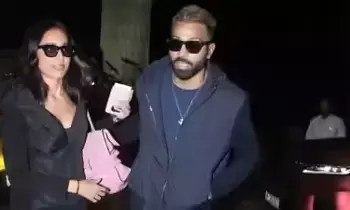 Hardik Pandya Spotted with Girlfriend: ఎయిర్‌పోర్ట్‌లో ప్రియురాలితో హార్దిక్ పాండ్యా.. వీడియో వైరల్..