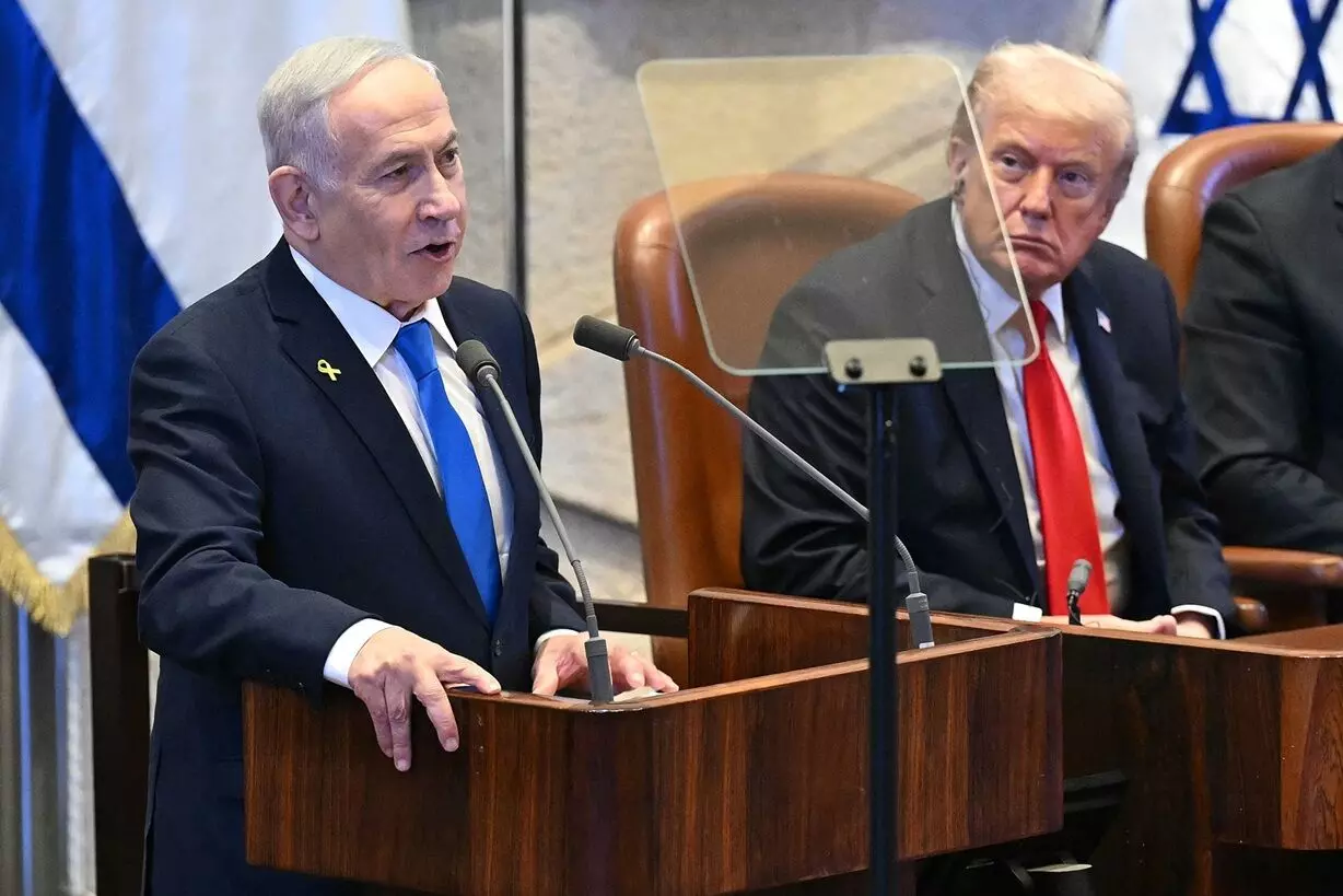 Grand Welcome for Trump in Israeli Parliament: ఇజ్రాయెల్ పార్లమెంటులో ట్రంప్కు ఘన స్వాగతం: ప్రపంచానికి మరింతమంది ట్రంప్లు అవసరమంటూ స్టాండింగ్ ఓవేషన్ Grand Welcome for Trump in Israeli Parliament: ఇజ్రాయెల్ పార్లమెంటులో ట్రంప్కు ఘన స్వాగతం: ప్రపంచానికి మరింతమంది ట్రంప్లు అవసరమంటూ స్టాండింగ్ ఓవేషన్