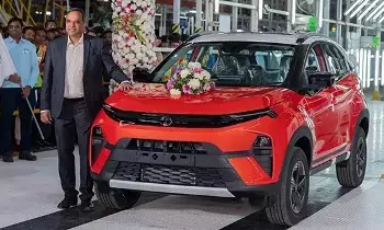 Tata Nexon : బెస్ట్ సెల్లింగ్ ఎస్యూవీ ఇప్పుడు మరింత చవక.. జీఎస్టీ తగ్గింపు తర్వాత ఈఎంఐ ప్లాన్ ఇదే Tata Nexon : బెస్ట్ సెల్లింగ్ ఎస్యూవీ ఇప్పుడు మరింత చవక.. జీఎస్టీ తగ్గింపు తర్వాత ఈఎంఐ ప్లాన్ ఇదే