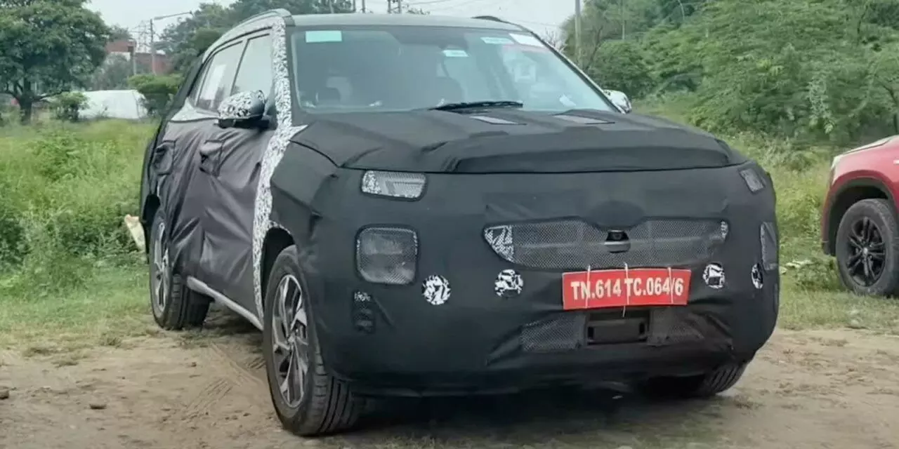 Hyundai Exter : హ్యుందాయ్ ఎక్స్టర్ ఫేస్లిఫ్ట్ అప్డేట్..2027లో అదిరే ఫీచర్తో లాంచ్ Hyundai Exter : హ్యుందాయ్ ఎక్స్టర్ ఫేస్లిఫ్ట్ అప్డేట్..2027లో అదిరే ఫీచర్తో లాంచ్