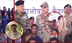 Maoist Leader Aashanna Surrenders Before Police: మావోయిస్టు అగ్రనేత ఆశన్న పోలీసుల ముందు లొంగుబాటు: 208 మంది లొంగుబాటు, 153 ఆయుధాలు అప్పగింత Maoist Leader Aashanna Surrenders Before Police: మావోయిస్టు అగ్రనేత ఆశన్న పోలీసుల ముందు లొంగుబాటు: 208 మంది లొంగుబాటు, 153 ఆయుధాలు అప్పగింత