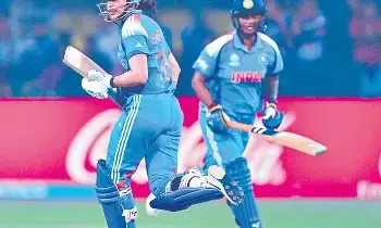 ICC Womens ODI World Cup 2025: ఇంగ్లాండ్‌పై ఓటమి.. భారత్ సెమీస్ రేసు సంక్లిష్టం
