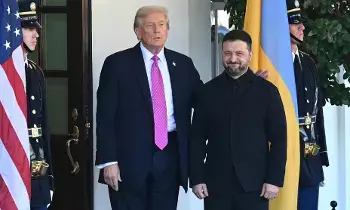 Trump–Zelensky Meeting:  ట్రంప్‌-జెలెన్‌స్కీ సమావేశం: శ్వేతసౌధంలో ఉద్రిక్తత.. రష్యాకు రాయితీలు ఇవ్వాలంటూ ఉక్రెయిన్‌ అధినేతపై ఒత్తిడి