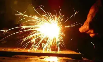 Safety Precautions to Follow While Bursting Crackers: పటాకులు కాల్చేటప్పుడు తప్పనిసరిగా పాటించాల్సిన జాగ్రత్తలు Safety Precautions to Follow While Bursting Crackers: పటాకులు కాల్చేటప్పుడు తప్పనిసరిగా పాటించాల్సిన జాగ్రత్తలు