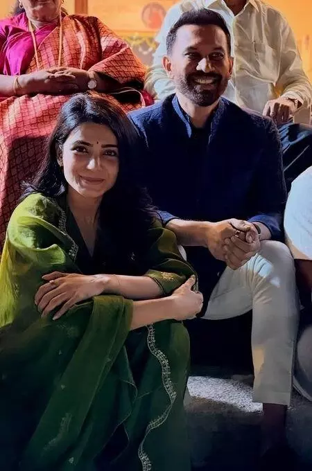 Star Heroine Samantha: రాజ్ నిడిమోరుతో సమంత దీపావళి సెలబ్రేషన్స్ Star Heroine Samantha: రాజ్ నిడిమోరుతో సమంత దీపావళి సెలబ్రేషన్స్