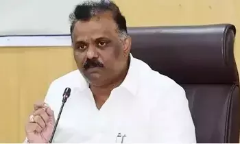 Adulterated Liquor Racket in Africa: ఆఫ్రికాలో కల్తీ మద్యం వ్యాపారం: జగన్, వైసీపీ నేతలపైనే ప్రధాన ఆరోపణలు.. మంత్రి అనగాని డయరెక్ట్ విమర్శలు! Adulterated Liquor Racket in Africa: ఆఫ్రికాలో కల్తీ మద్యం వ్యాపారం: జగన్, వైసీపీ నేతలపైనే ప్రధాన ఆరోపణలు.. మంత్రి అనగాని డయరెక్ట్ విమర్శలు!