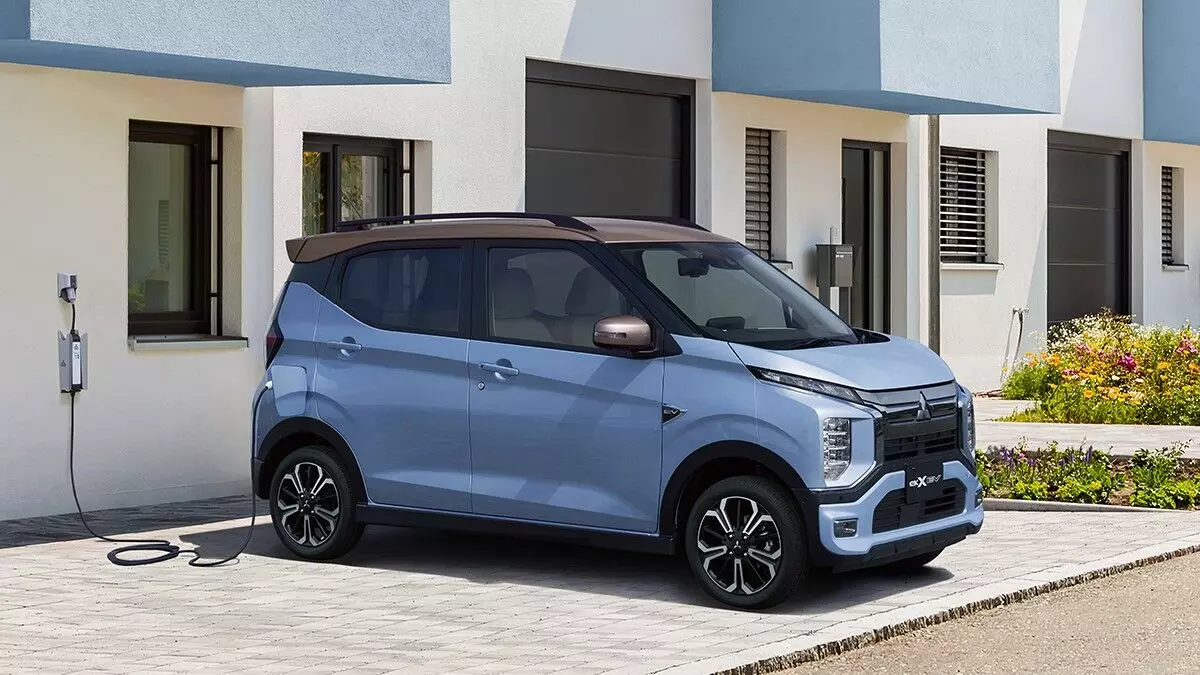 BYD : జపాన్లో చరిత్ర సృష్టించనున్న చైనా కారు.. చిన్న కస్టమర్ల కోసం బీవైడీ మెగా ప్లాన్ BYD : జపాన్లో చరిత్ర సృష్టించనున్న చైనా కారు.. చిన్న కస్టమర్ల కోసం బీవైడీ మెగా ప్లాన్