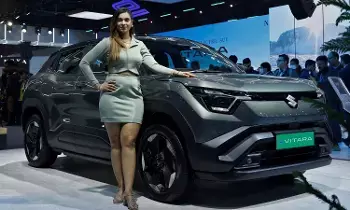 Maruti e-Vitara : మారుతి నుండి అడ్వాన్స్‌డ్ ఈవీ.. 500 కి.మీ. రేంజ్‌తో ఈ-విటారా ఎప్పుడు లాంచ్ అవుతుందంటే?