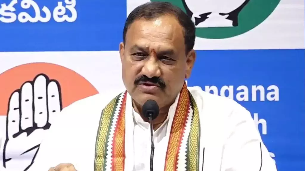 MLAs Appointed as Congress Committee Presidents: కొన్ని జిల్లాలకు కాంగ్రెస్ కమిటీ అధ్యక్షలుగా ఎమ్మెల్యేలు MLAs Appointed as Congress Committee Presidents: కొన్ని జిల్లాలకు కాంగ్రెస్ కమిటీ అధ్యక్షలుగా ఎమ్మెల్యేలు