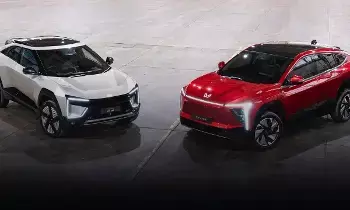 Mahindra BE 6 : మహీంద్రా BE 6 బేస్ మోడల్ వచ్చేసింది.. కేవలం రూ. 18.90 లక్షలకే 682 కి.మీ. రేంజ్ Mahindra BE 6 : మహీంద్రా BE 6 బేస్ మోడల్ వచ్చేసింది.. కేవలం రూ. 18.90 లక్షలకే 682 కి.మీ. రేంజ్