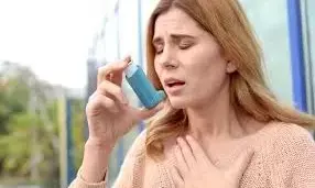 Respiratory Problems Due to Pollution: కాలుష్యం కోరల్లో శ్వాసకోశ సమస్యలు: ఆస్తమా రోగులు ఇవి పాటిస్తే మేలు.. Respiratory Problems Due to Pollution: కాలుష్యం కోరల్లో శ్వాసకోశ సమస్యలు: ఆస్తమా రోగులు ఇవి పాటిస్తే మేలు..
