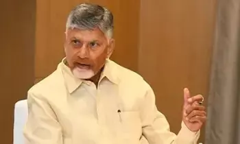 Montha Cyclone Impact: మొంథా తుఫాను దెబ్బ: ఏపీలో రూ.5,265 కోట్ల నష్టం.. సీఎం చంద్రబాబు సమీక్ష