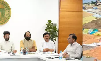 CM Revanth Reddy Orders Immediate Aid for Cyclone-Affected Farmers: అన్నదాతకు అండగా ఉంటాం.. తుఫాన్‌తో నష్టపోయిన రైతులకు తక్షణ సహాయం: సీఎం రేవంత్ రెడ్డి ఆదేశాలు!