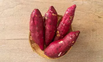 Diabetic Patients Eat Sweet Potatoes: డయాబెటిస్ ఉన్నవారు చిలగడదుంపలు తింటే ఏమవుతుంది..? Diabetic Patients Eat Sweet Potatoes: డయాబెటిస్ ఉన్నవారు చిలగడదుంపలు తింటే ఏమవుతుంది..?