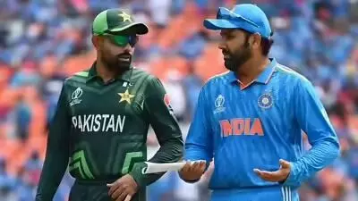 Babar Azam Breaks Rohit Sharma’s World Record: రోహిత్ వరల్డ్ రికార్డ్ బ్రేక్ చేసిన బాబర్ అజామ్ Babar Azam Breaks Rohit Sharma’s World Record: రోహిత్ వరల్డ్ రికార్డ్ బ్రేక్ చేసిన బాబర్ అజామ్